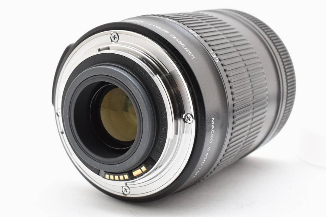 ★美品★ EF-S 18-135mm F3.5-5.6 IS USM #369C