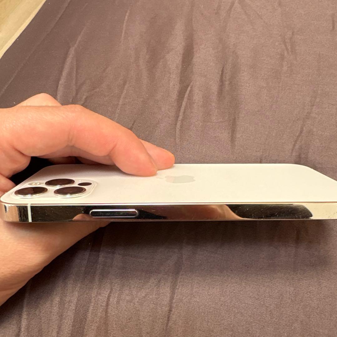 iPhone 12 pro シルバー 128GB