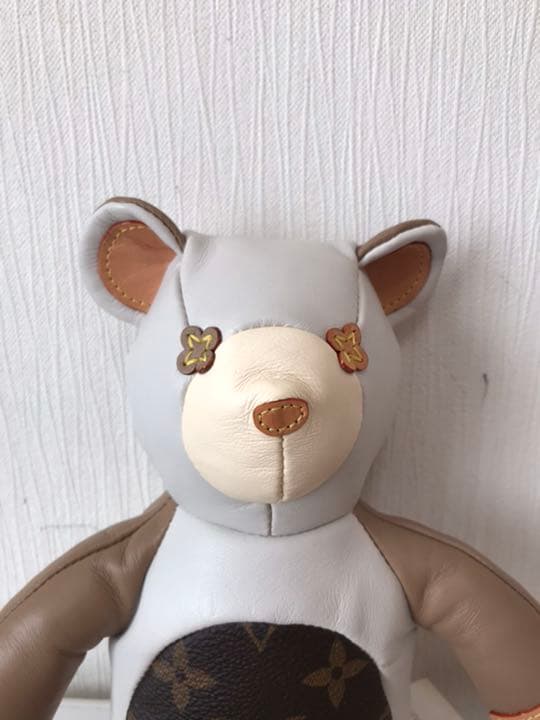 LOUIS VUITTON ドゥドゥルイ モノグラムレザー くま ぬいぐるみ