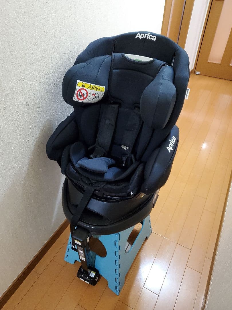 チャイルドシート　アップリカ　ディアターン　プラス　ISOFIX専用