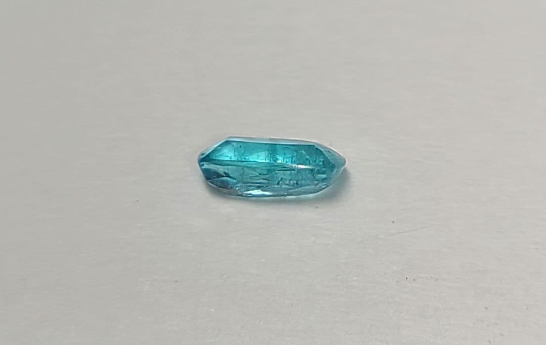 素晴らしいネオンブルーです★ブラジルバターリャパライバトルマリン★オーダー受付中