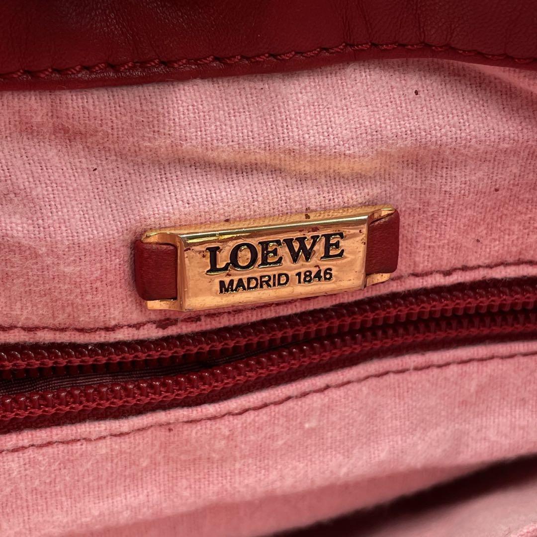 美品● ロエベ ショルダーバッグ 巾着 アナグラム ロゴ レッド レザー