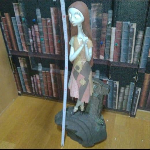 最終セール！ナイトメアービフォアクリスマス　サリー　スタチュー