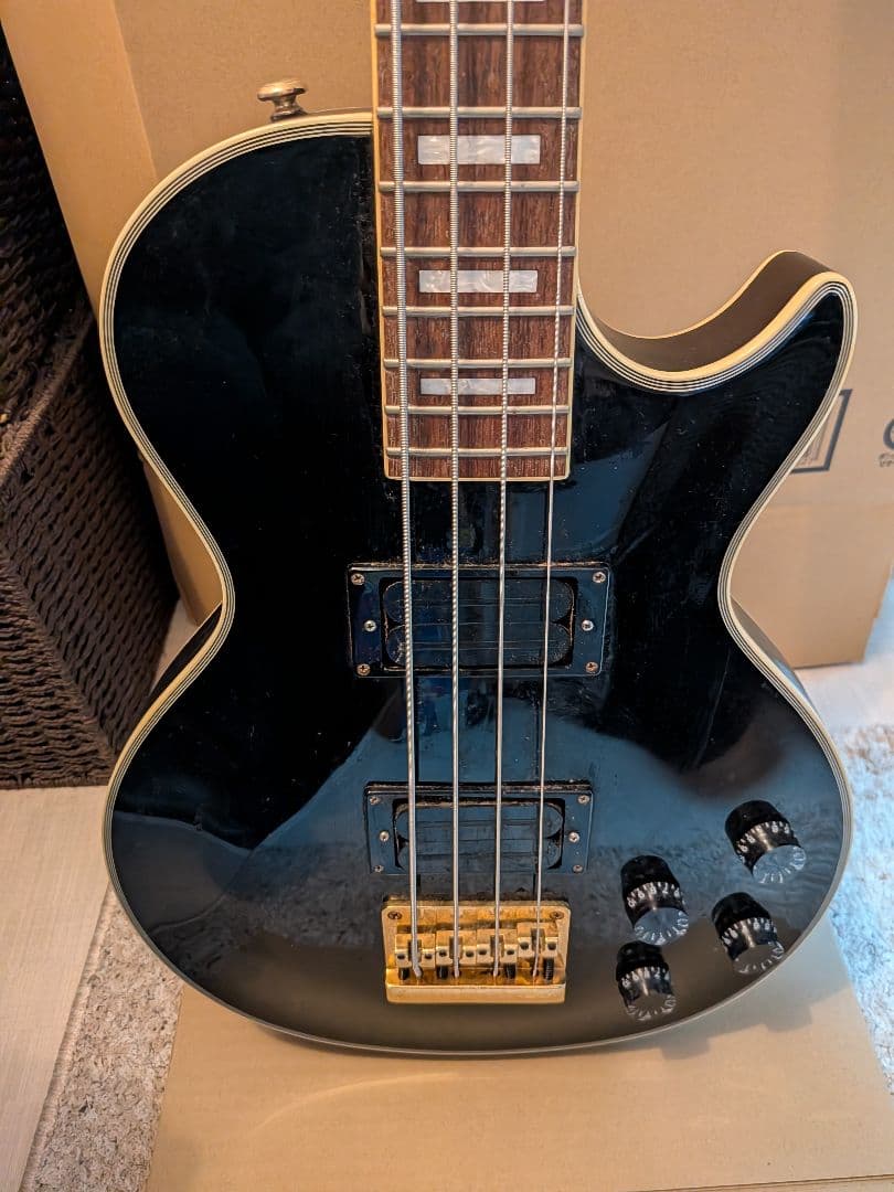 Grass Roots エレキベース