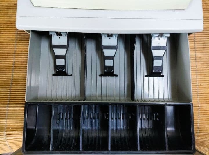 カシオレジスター　100ER　簡単便利特殊　送料込　464012