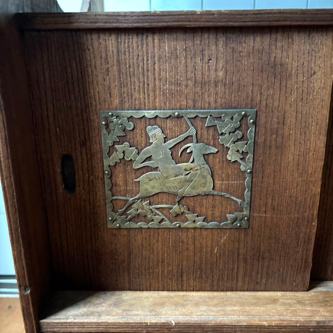 アンティーク　茶箪笥　飾り棚