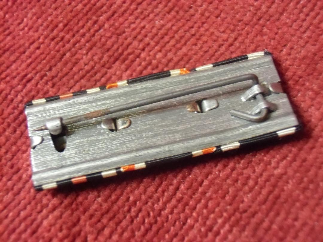 ⊞ドイツ軍＊拡張型＊３連略綬/リボンバー（実物）