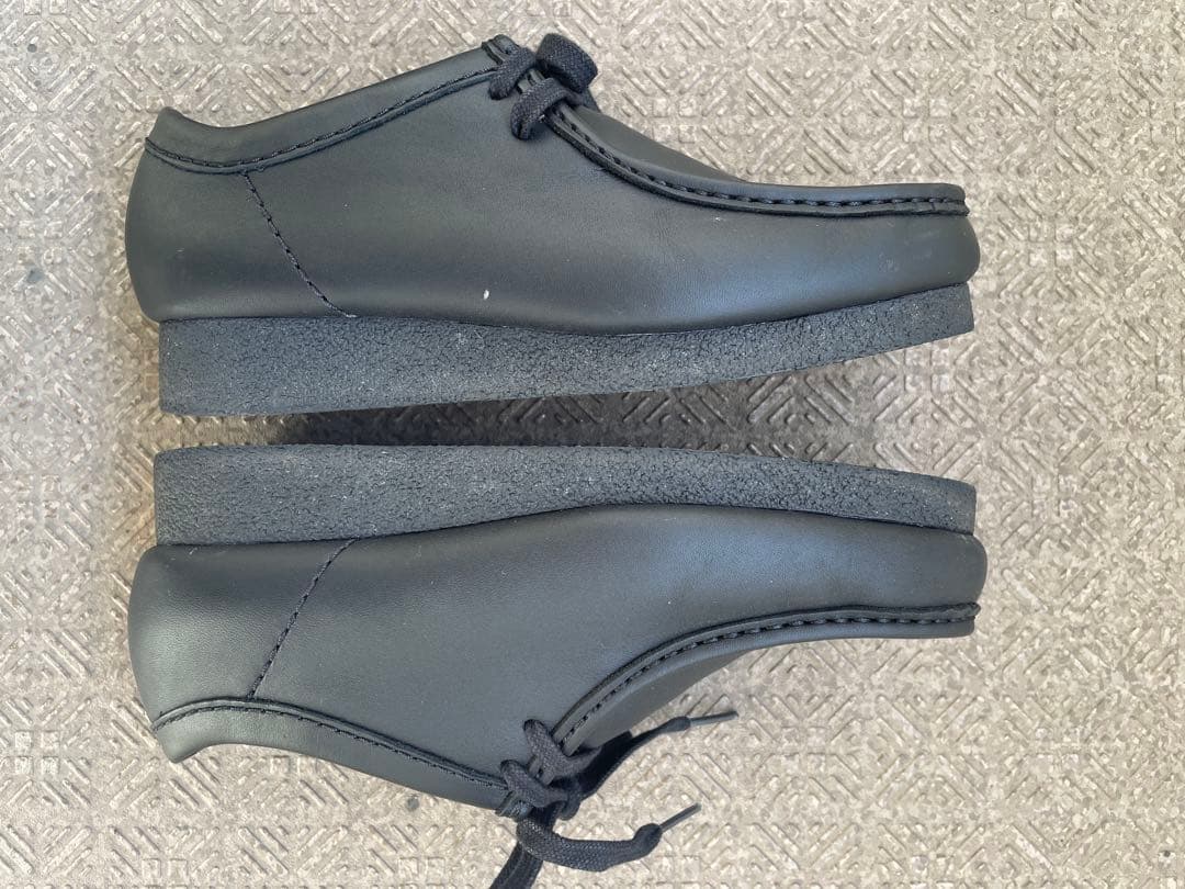 クラークス　ワラビー　黒　24㎝