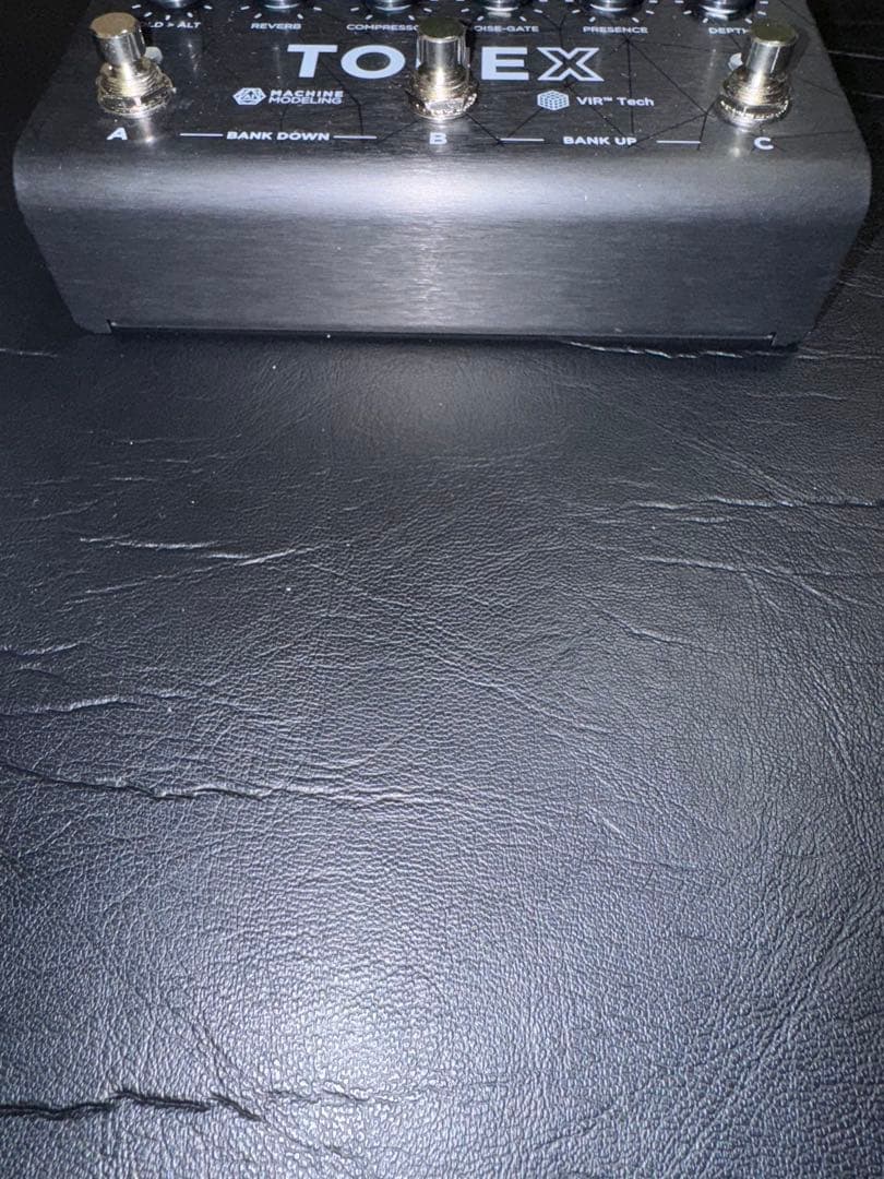 IK Multimedia TONEX Pedal ライセンス解除済