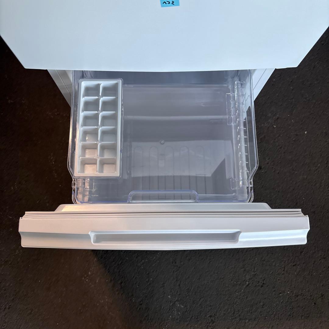 kikiシャープ中古冷凍冷蔵庫152L2024年製 形名SJ-D15K-W