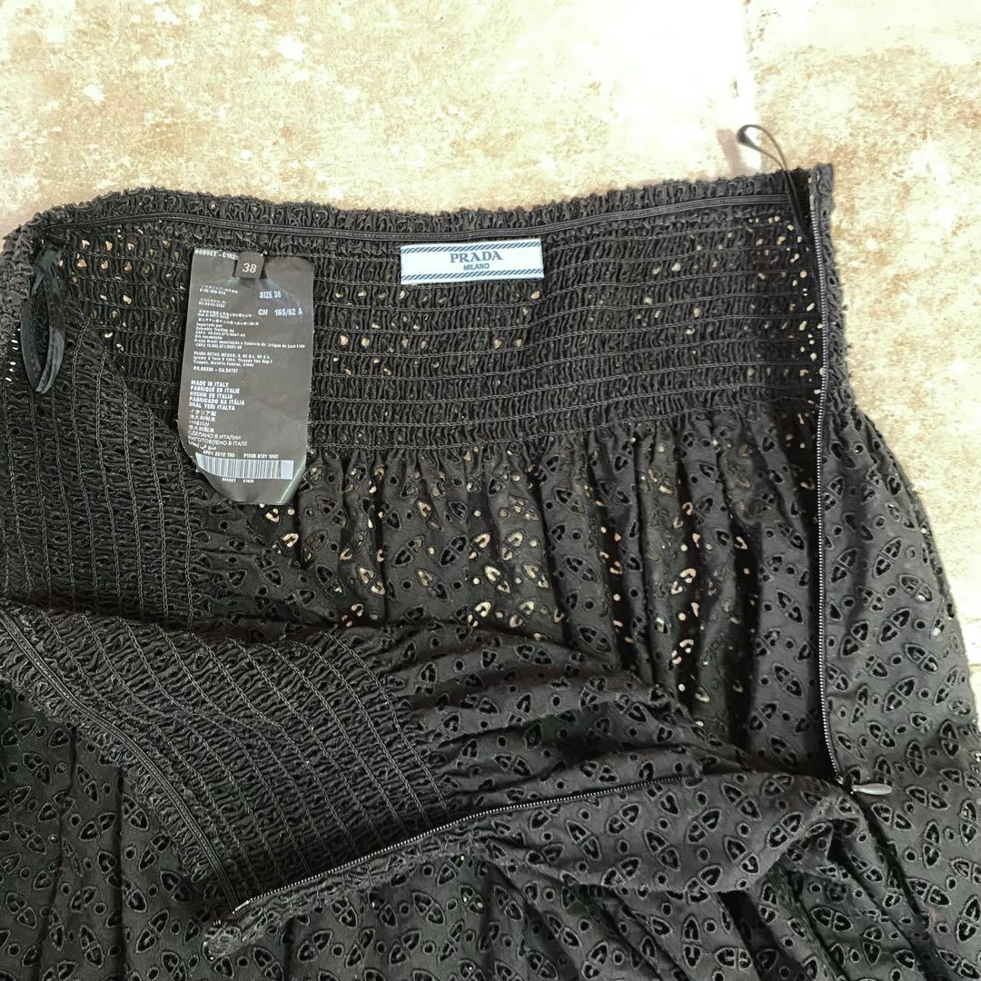 プラダ　総レースのフレアスカート　38