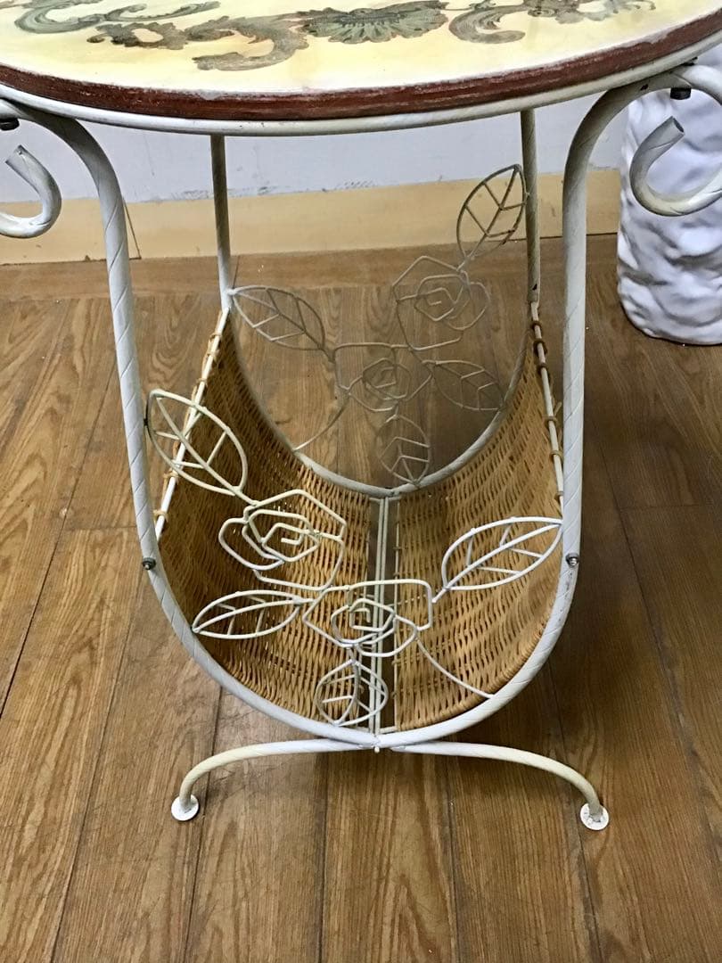 マーボー☆管212☆ヨーロピアンスタイル☆サイドテーブル⭐︎マガジンラック