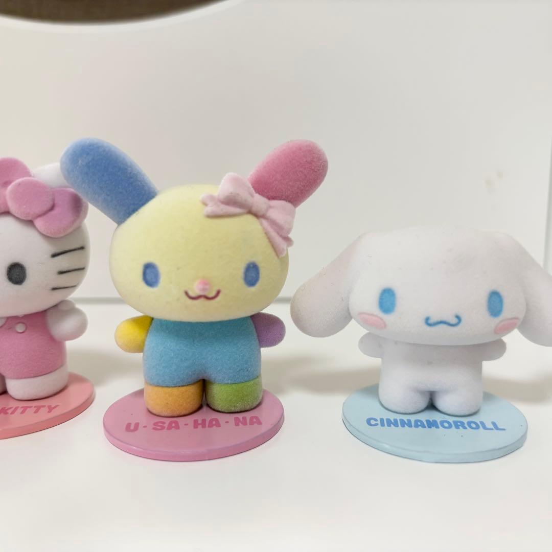 ぴたっとふれんず シークレットマスコット キティ マイメロ ピアノ ウサハナ