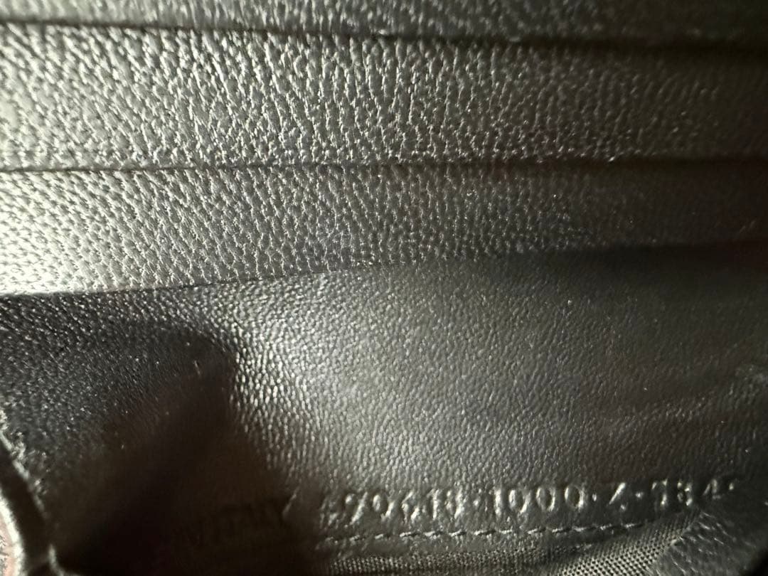 バレンシアガ☆2つ折り財布