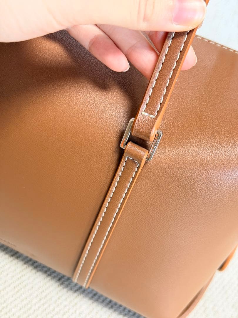 VASIC Tete バッグ 茶色 大容量通勤用バッグ