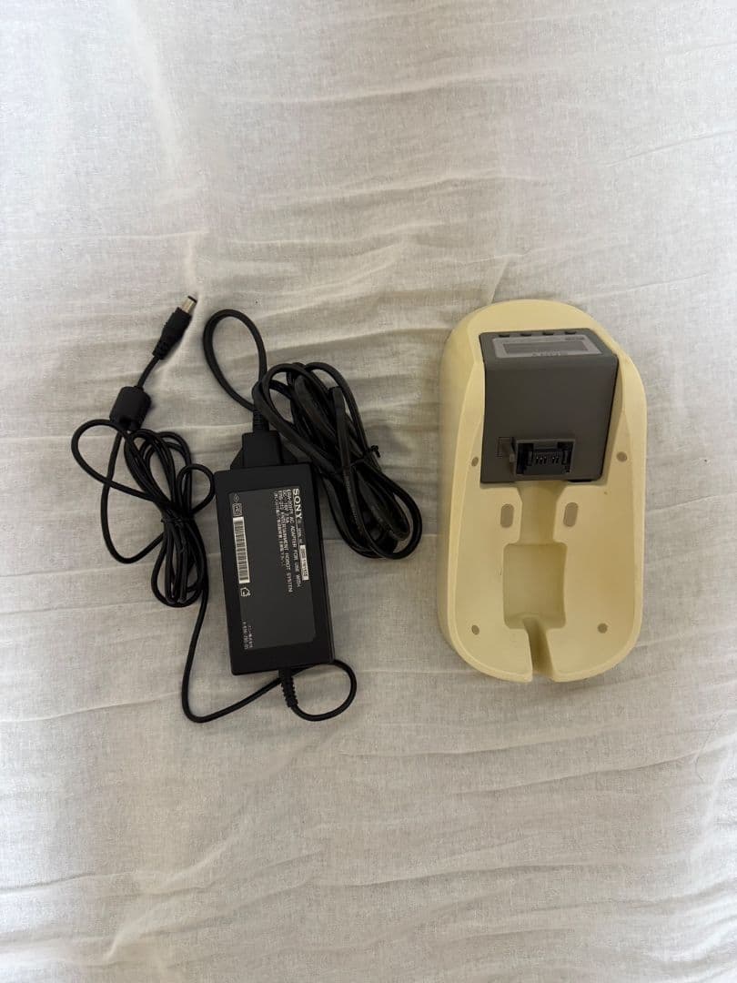 SONY AIBO ソニー　アイボ　ロボット　犬 マカロン 黒　グレー