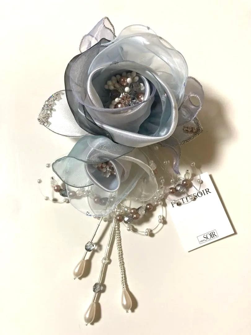 東京ソワール　PETITSOIR コサージュ ブローチブルー　シルバー　美品