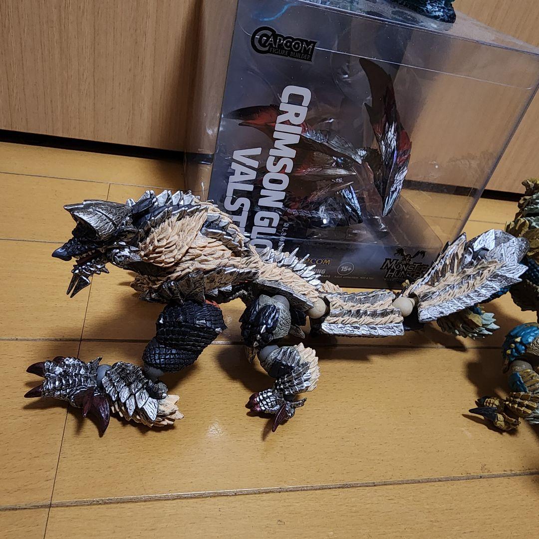 モンハン　フィギュア　ジンオウガ亜種　バルファルク　ラギアクルス希少種