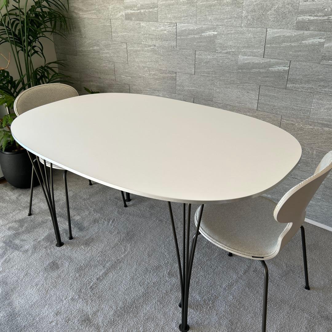 【yoshiyoshi】スーパー楕円テーブル　フリッツハンセン B611