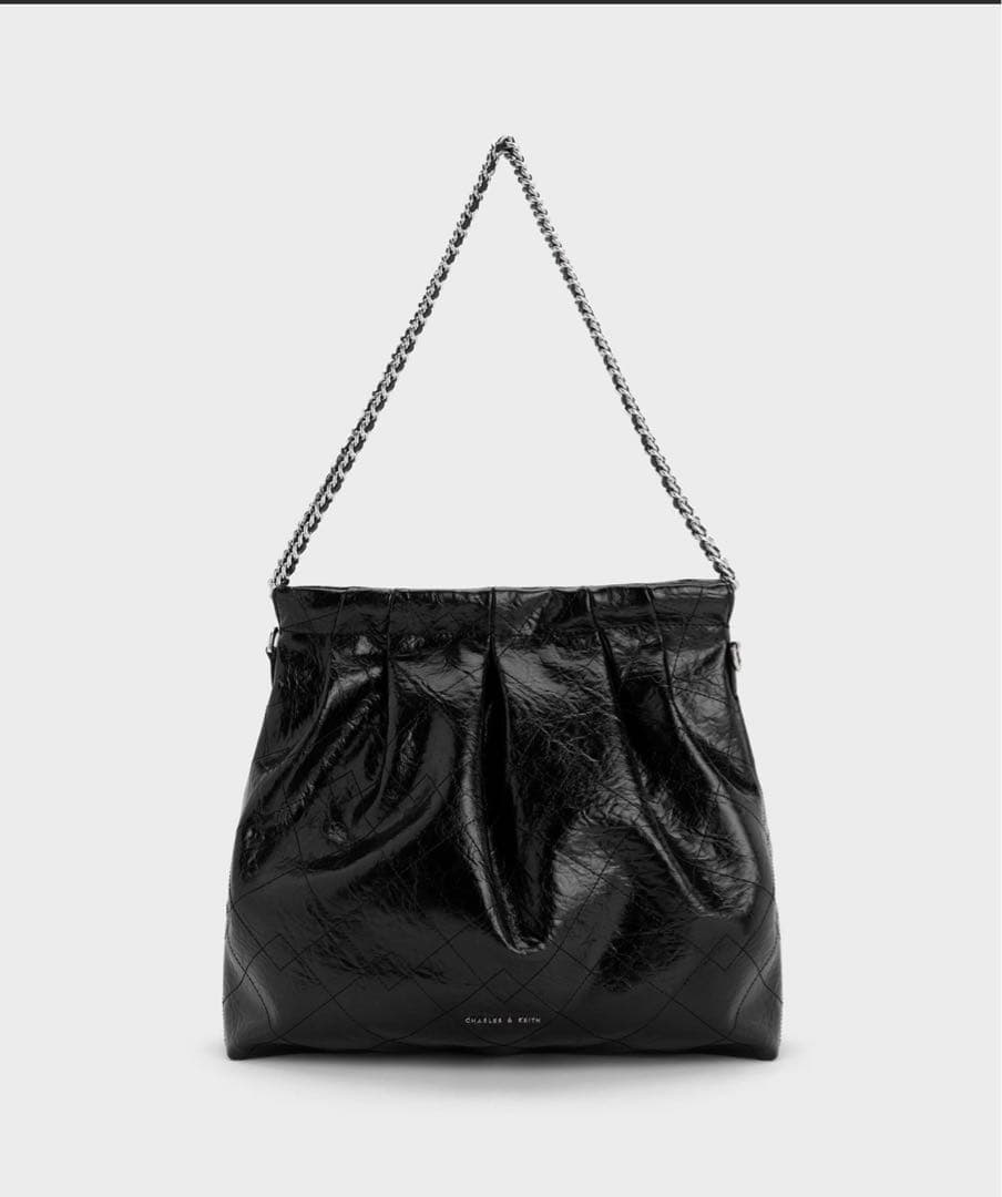 CHARLES & KEITHブレードチェーンハンドルホーボーバッグ
