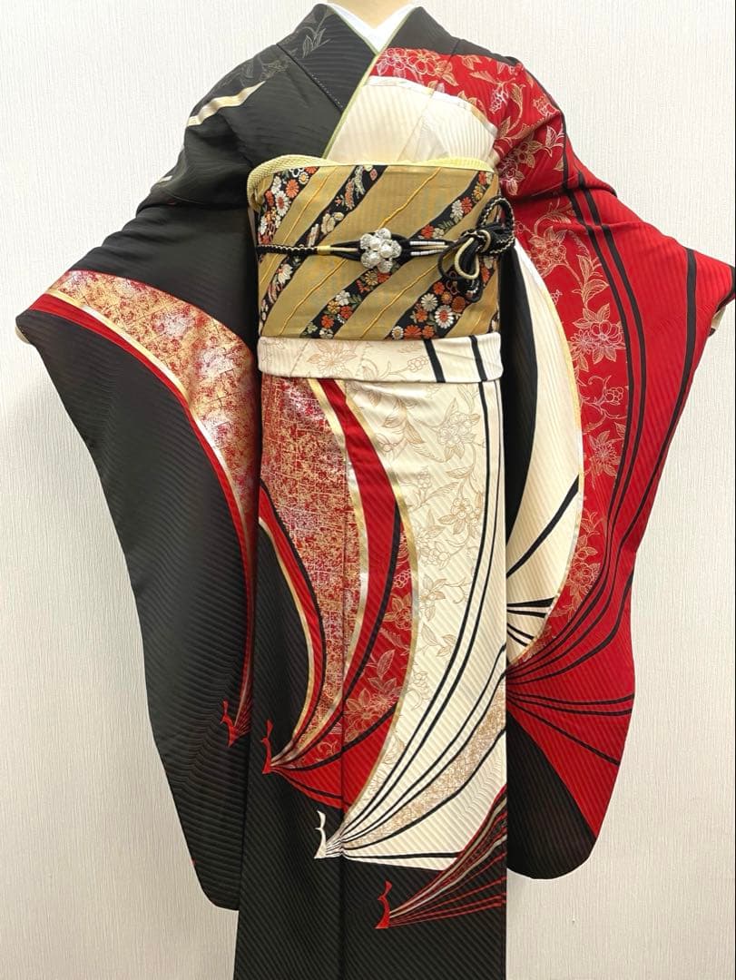 梅乃【151】正絹　振袖　フルセット　前撮り　成人式　撮影　大人　黒　赤　金