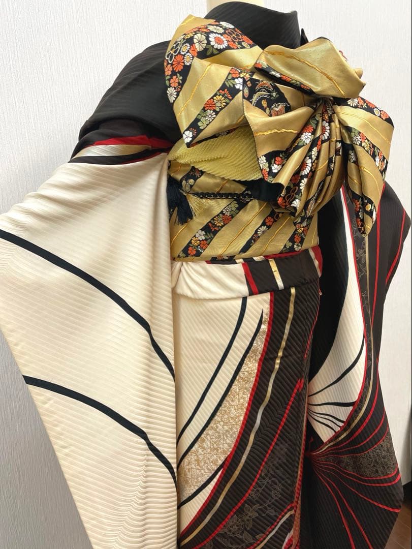 梅乃【151】正絹　振袖　フルセット　前撮り　成人式　撮影　大人　黒　赤　金