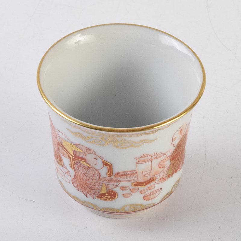 九谷焼　井上秋晴作　赤絵細密画　人物文　盃　ぐい呑み　共布共箱　M　R9169