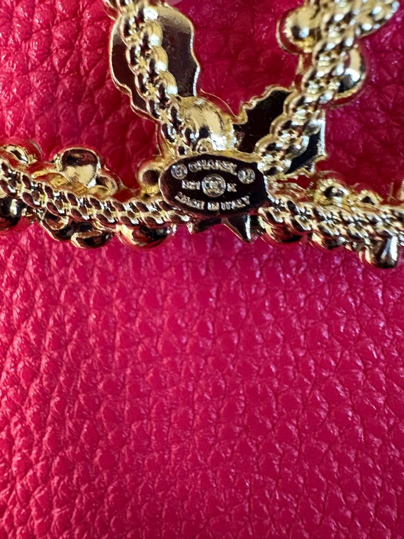 シャネル　ノベルティ　ブローチ