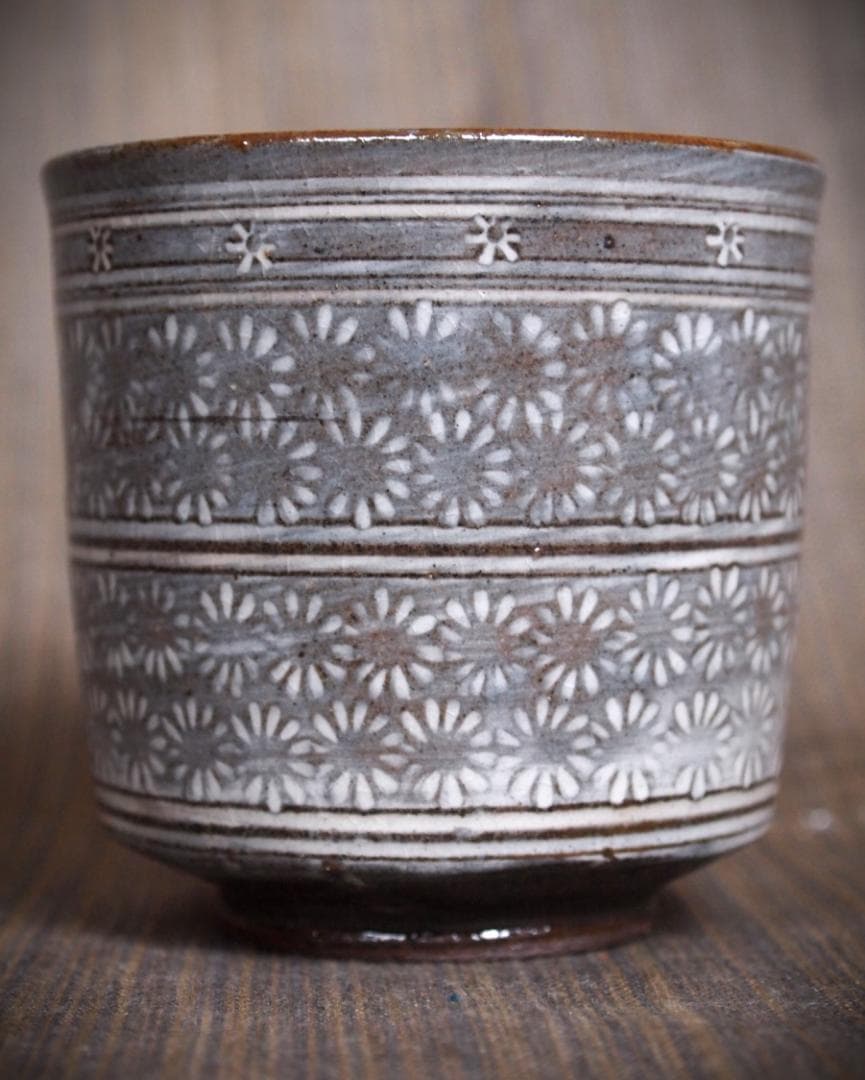 人気作家★中里隆【師：小山富士夫＆中里太郎右衛門】★唐津三島湯のみA★共箱