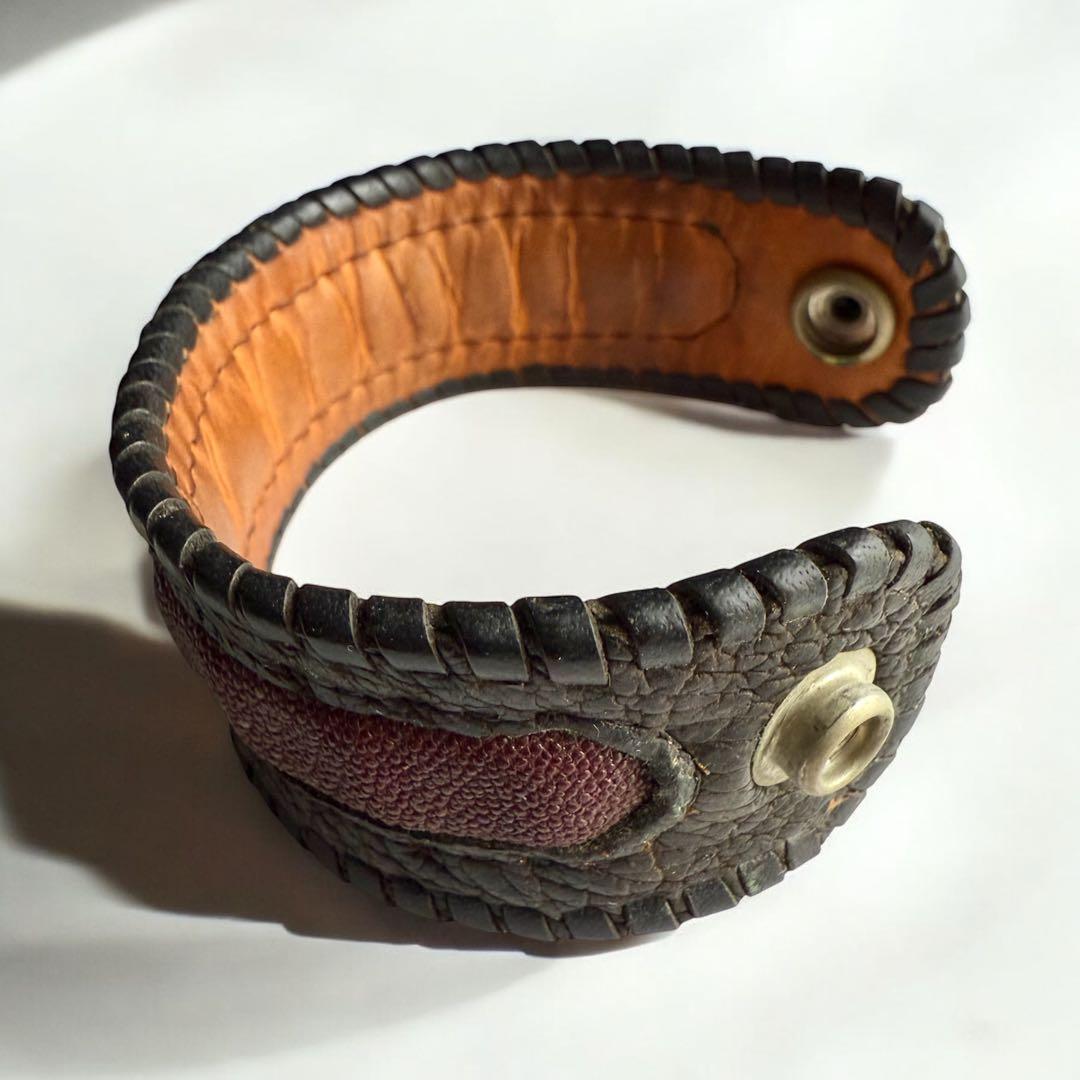 ガボールヴァンアンバーグレザーズ Van Amburgスティングレイバーガンディ