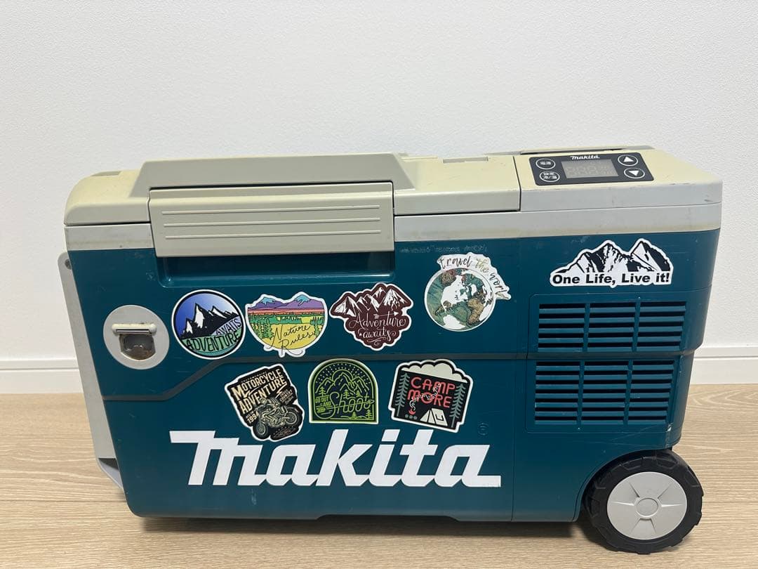 Makita 冷温庫 キャスター付き
