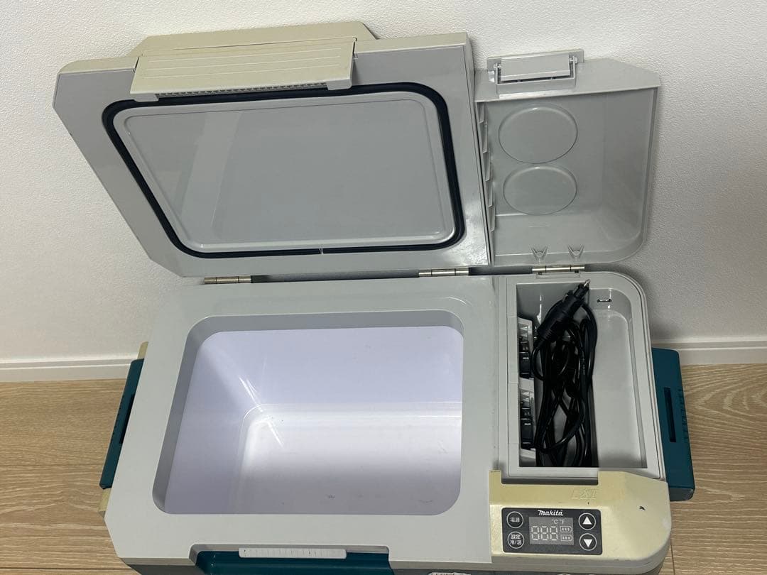 Makita 冷温庫 キャスター付き