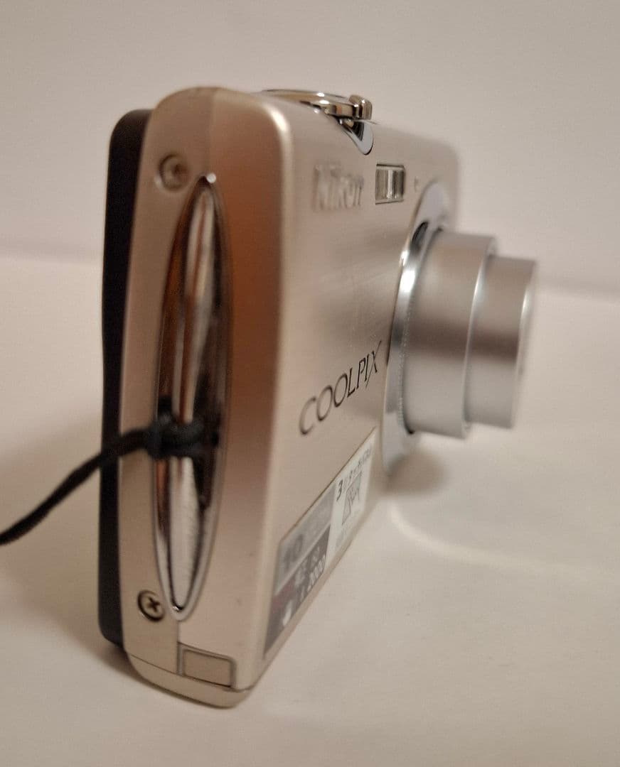 ニコン NIKON COOLPIX S230 デジタルカメラ