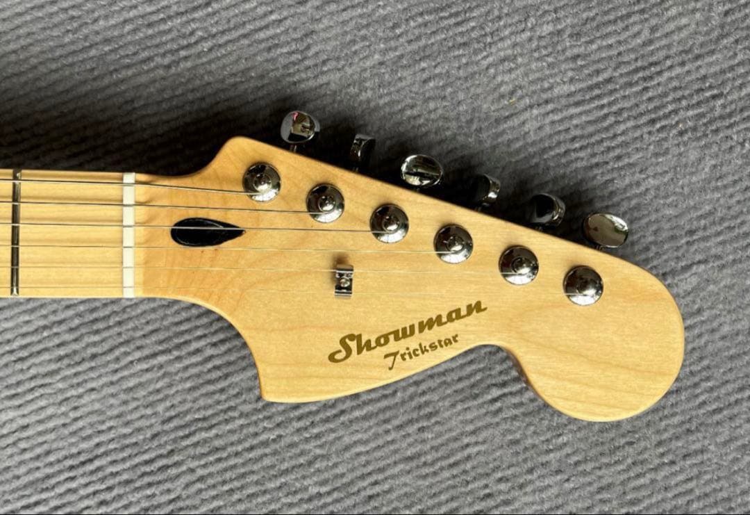 o*t様 ストラトキャスタータイプピンクペイズリー Showman Tricks