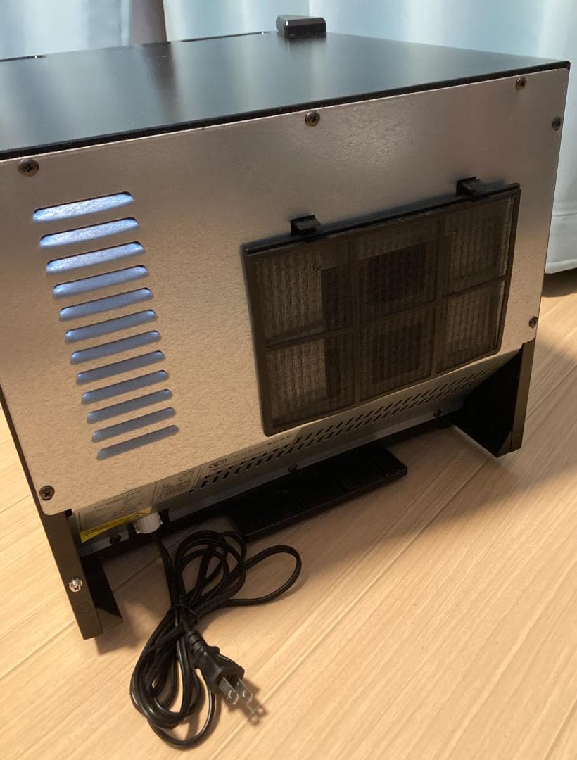 Peltism Proシリーズ　17リットル型小型冷蔵庫