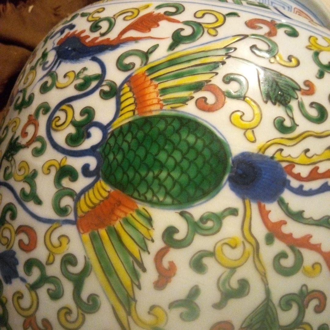 中国陶磁器　明萬歴赤絵　草花文様大壺