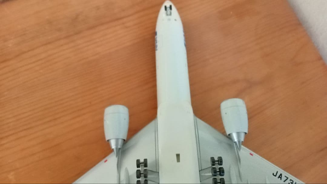 全日空商事 1/200 ANA Boeing 777-300ER