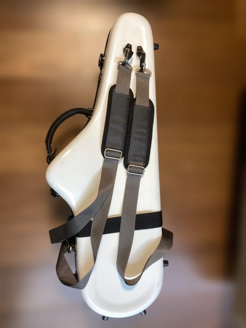 マルカート　テナーサックス　ケース　リュックタイプ　ポリカーボン製