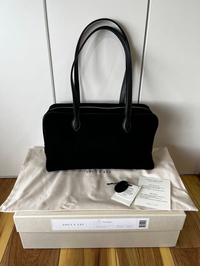 新品 TOUT YEST トゥティエ SAC LOQUET ロケバッグ ブラック