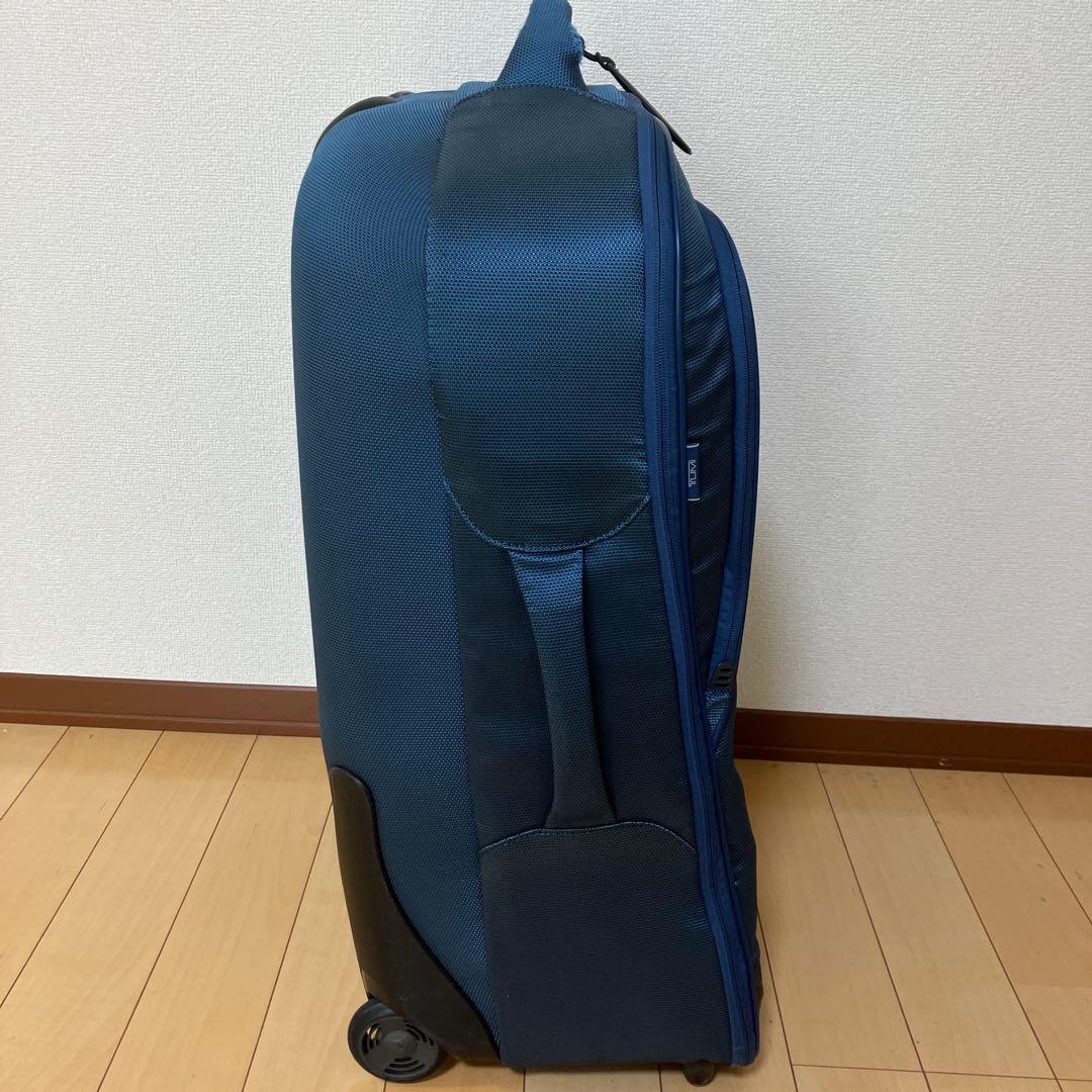 TUMI トゥミ　キャリーケース　スーツケース　ネイビー　大容量　T-TECH