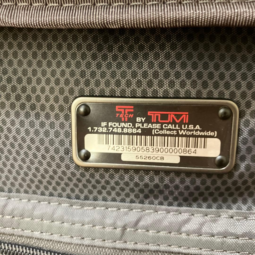 TUMI トゥミ　キャリーケース　スーツケース　ネイビー　大容量　T-TECH