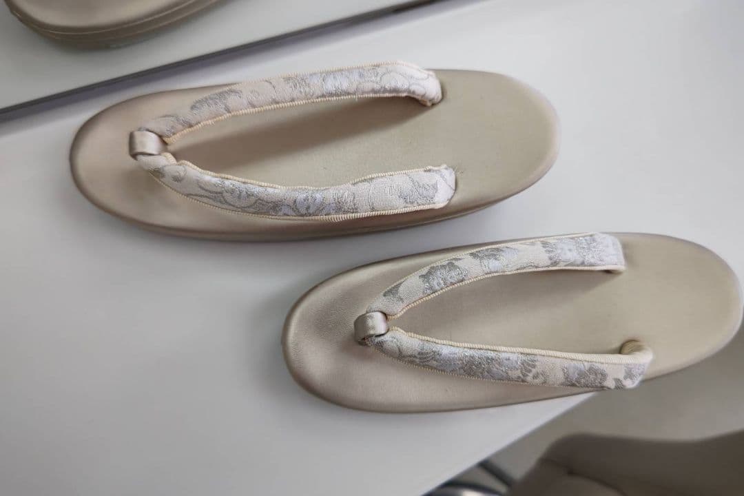 スワロ銀通し紋意匠　振袖セット