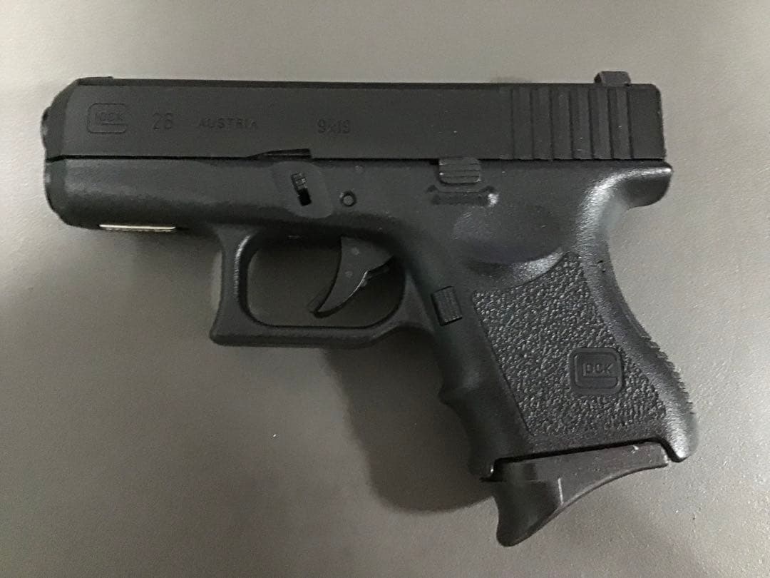 GLOCK 26 ガスガン ブラック マガジン2本付