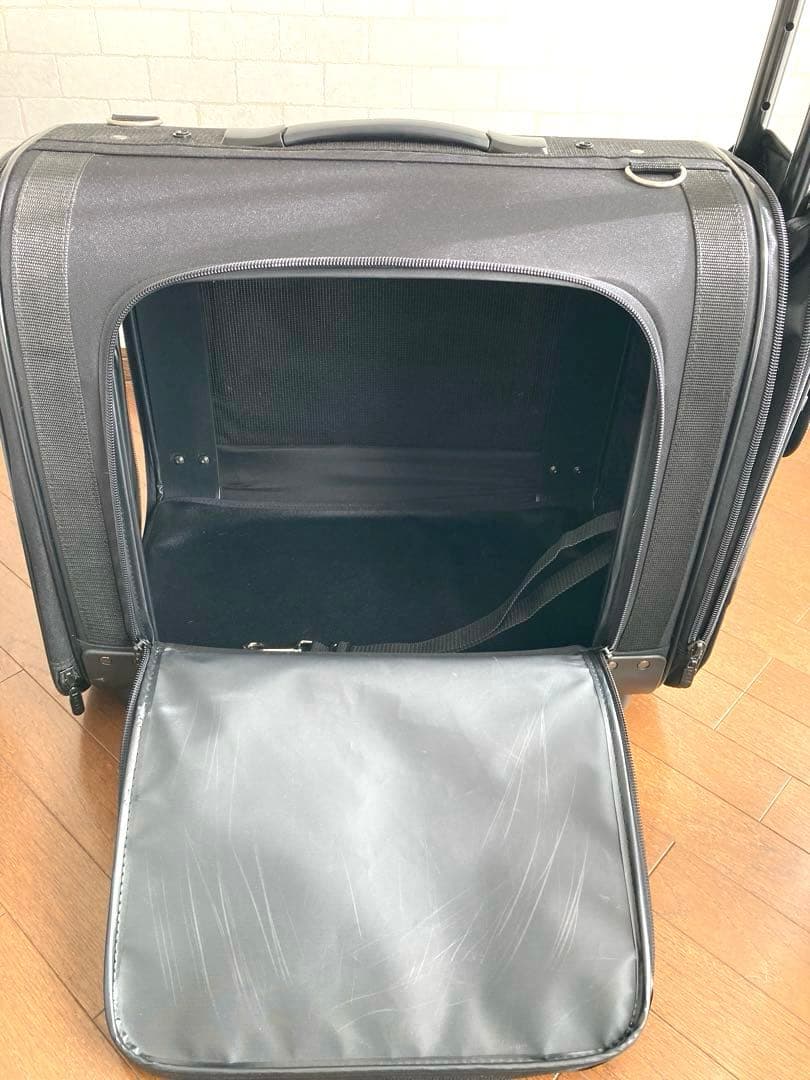 犬用キャリーケース✴︎OFT✴︎黒いナイロン製✴︎ XLサイズ