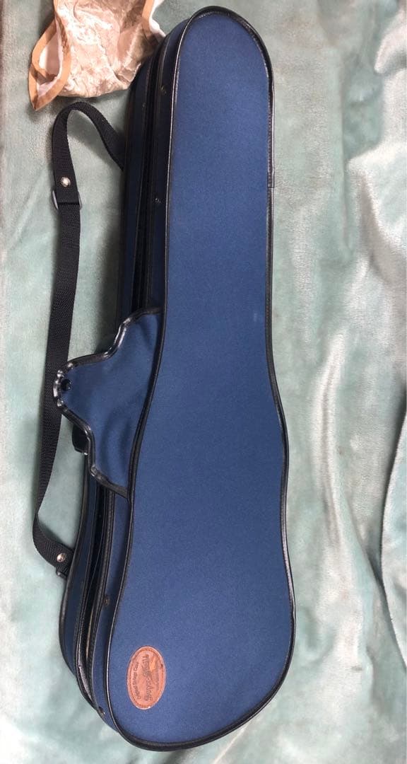 ね*こ様 5弦　エレキバイオリン　SFORZANDO 角弓付き　極美品