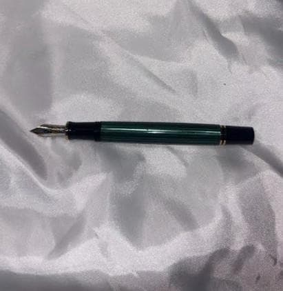 Pelikan 　ペリカン　万年筆 M400 14金 585F