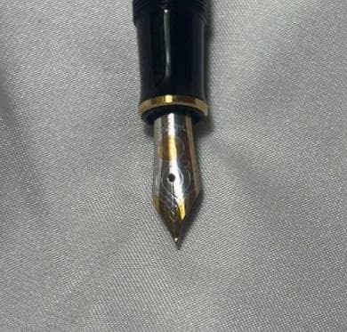 Pelikan 　ペリカン　万年筆 M400 14金 585F