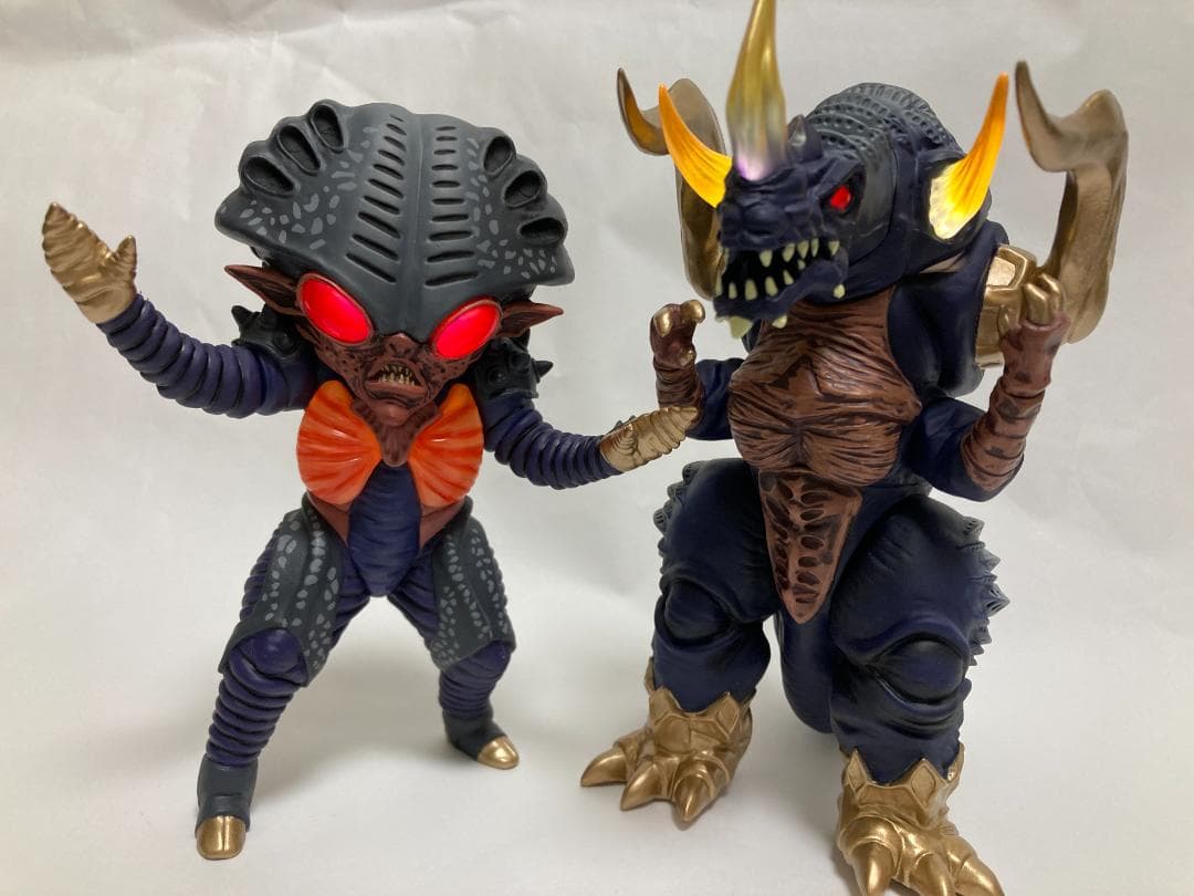 【輸送箱付】アルティメットルミナス ウルトラマン ゼアス ベンゼン 星人