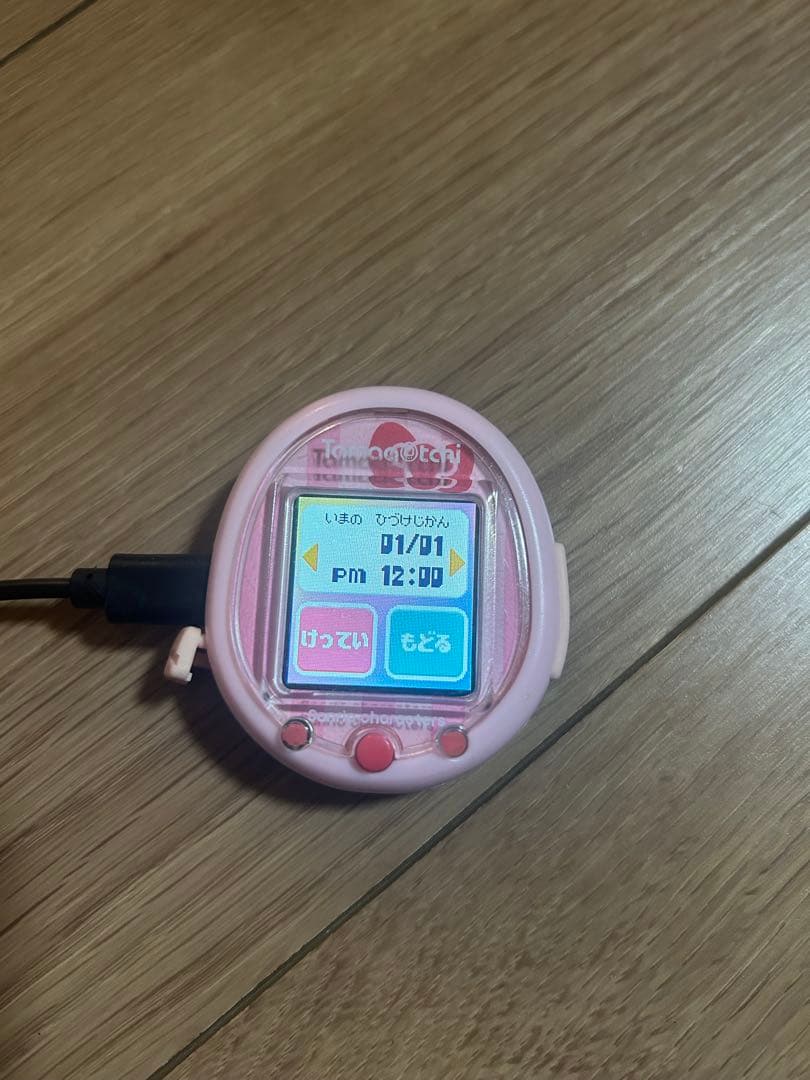 たまごっちスマート　サンリオキャラクターズスペシャルコラボ　tamagotchi