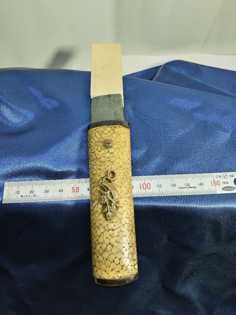 短刀の柄 ・ 目貫・ はばき